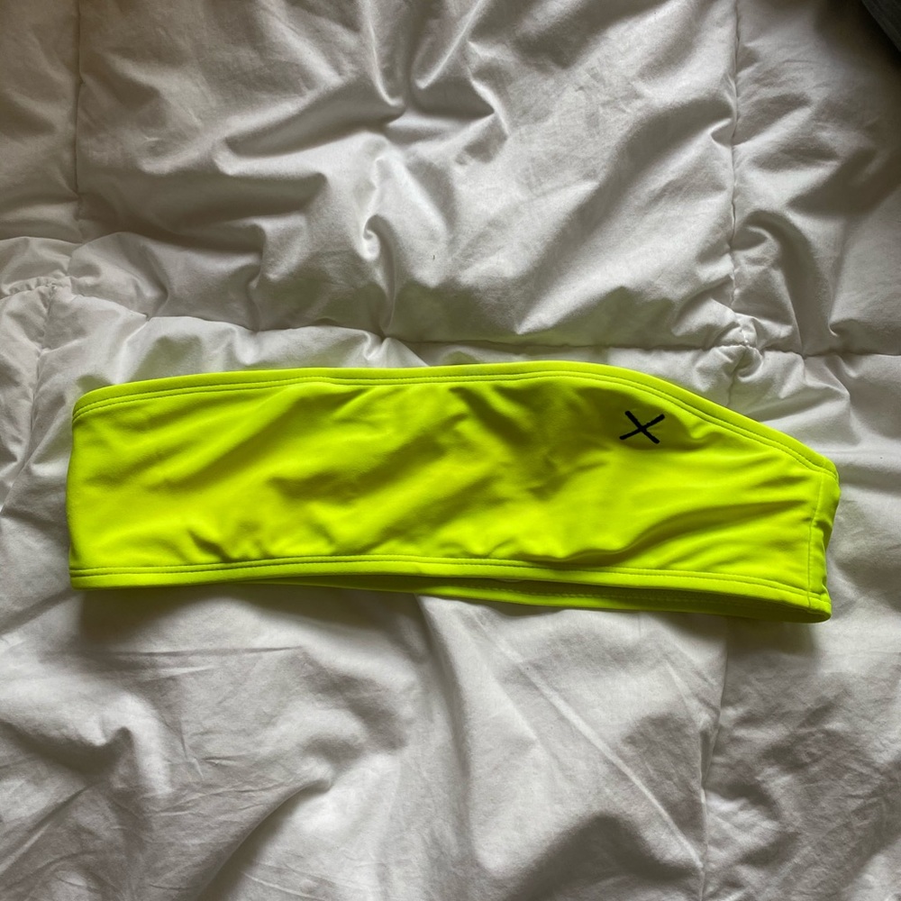 Boutine LA sour yellow strapless top